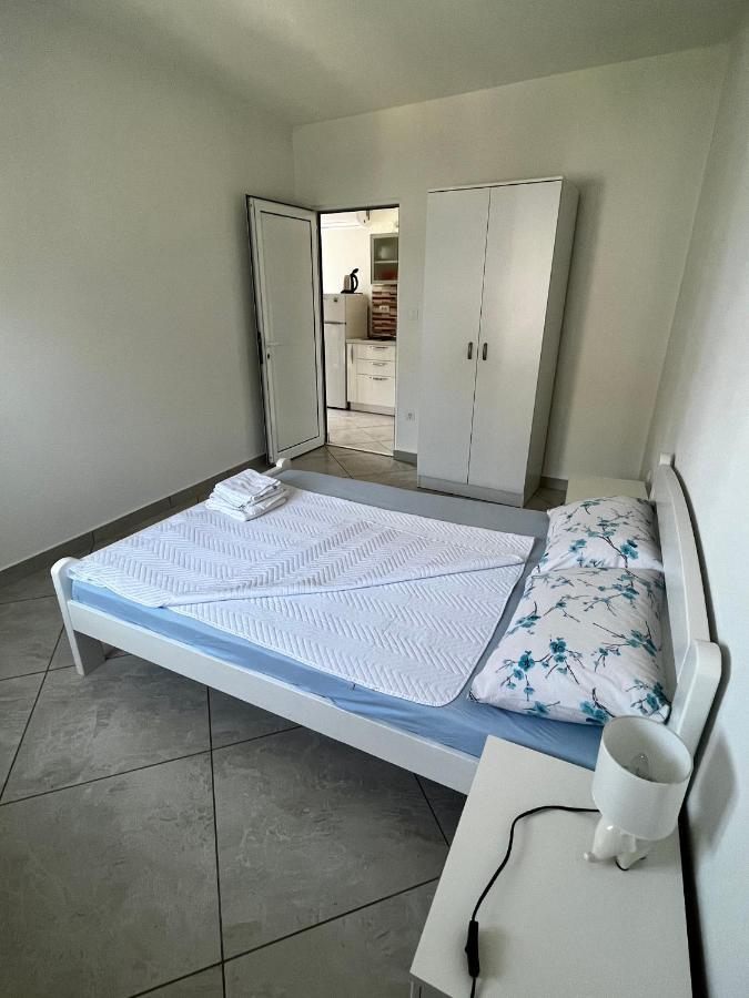 Apartments Apartmani Bojana يوتجيها المظهر الخارجي الصورة