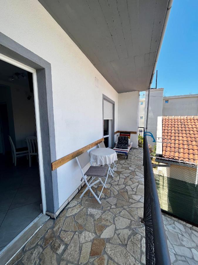 Apartments Apartmani Bojana يوتجيها المظهر الخارجي الصورة