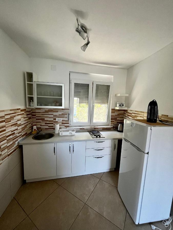 Apartments Apartmani Bojana يوتجيها المظهر الخارجي الصورة